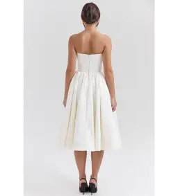 House of CB Coco dress in white  size XS/ AU 6 for rent on The Volte - image 6