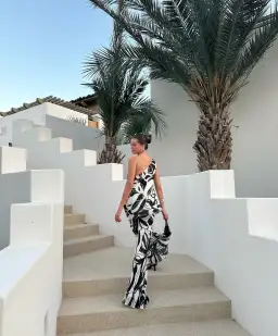 Shona Joy Imane Top and Pant Set Size 8 for rent on The Volte - image 6