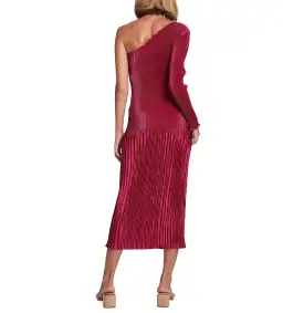L'Idee Soirée One Shoulder Sleeve Gigi Gown Red Size AU 8 for rent on The Volte - image 4