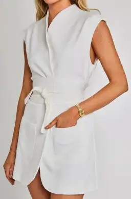 Odd Muse T Ultimate Muse Sleeveless Mini W/Belts White Size 10  for rent on The Volte - image 4