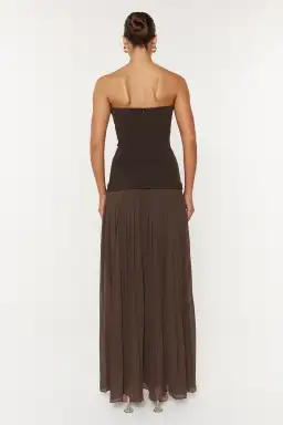 She Is Olla Espresso Nicolette Midi Dress in Brown Size 6 for rent on The Volte - image 3