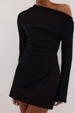 Dissh Soho Skort  Black Size 10 for rent on The Volte - image 2