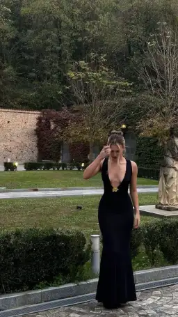 MESHKI Beck Plunge Maxi Dress Black Size 8 for rent on The Volte - image 5