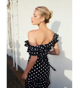 Realisation Par The Minnie Maxi Dress Moonlight Size AU 8 for rent on The Volte - image 5