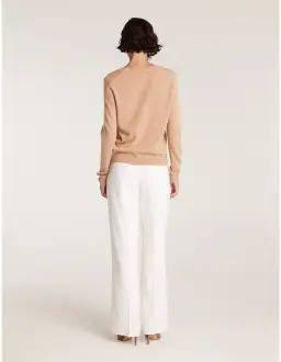 Perri Cutten Cashwool V Neck Jumper Chestnut Size 16/L for rent on The Volte - image 3