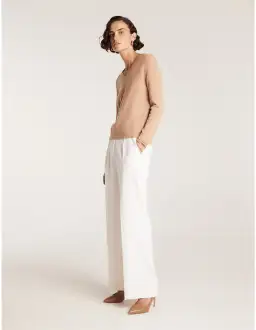 Perri Cutten Cashwool V Neck Jumper Chestnut Size 16/L for rent on The Volte - image 4