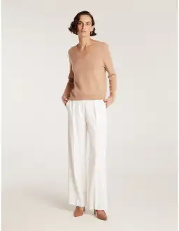 Perri Cutten Cashwool V Neck Jumper Chestnut Size 16/L for rent on The Volte - image 2