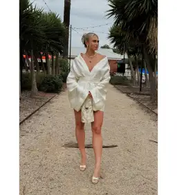 Khirzad Femme Rio Nina Robe Short Ivory Size S AU 8