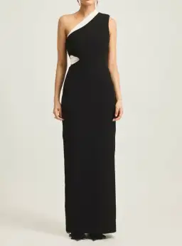 Tojha Tabitha Off Shoulder Gown in Black Size 6