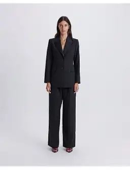 SUKI CLASSIC BLAZER