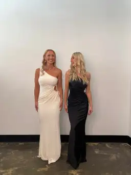 Love Nookie Mirage OS Gown Black Size AU 8 for rent on The Volte - image 5