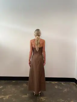 Elle Zeitoune Briella Maxi Chocolate Size 6 for rent on The Volte - image 4