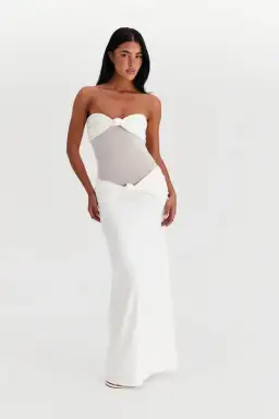Sasha Therese Amara Maxi Dress White Size AU 8 for rent on The Volte - image 1