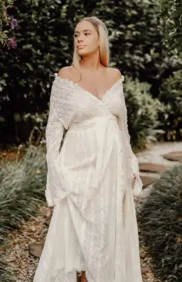 Coven & Co Boho Maternity Pirate Queen Gown Cream  Size S / AU 8