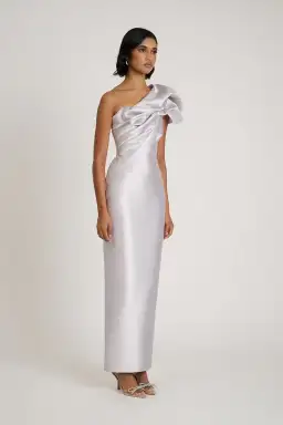 Eliya The Label Ashton Gown Silver Size S / AU 8 for rent on The Volte - image 2