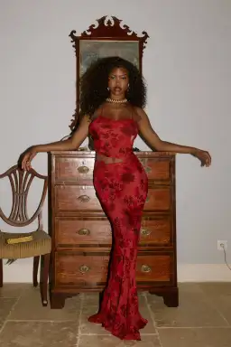 BYDEE FLEURIE MAXI SKIRT & AURELIE TOP IN ROSÉ. SIZE XS / AU 6-8 for rent on The Volte - image 14