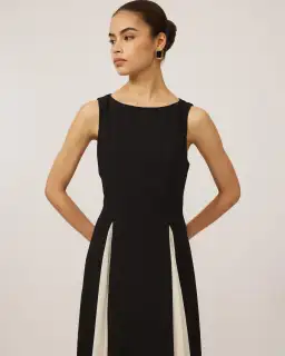 Tussah Jasper Maxi Dress Black Size AU 8 for rent on The Volte - image 2