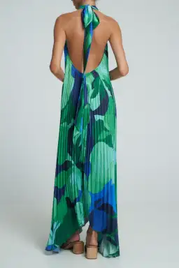 L'idee Opera Gown in Capri Green Size 8 for rent on The Volte - image 4