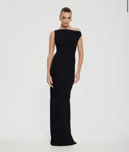 Effie Kats Inaya gown Black for rent on The Volte - image 1