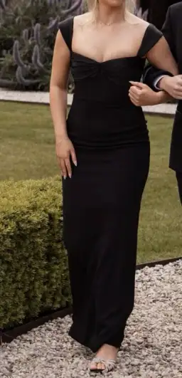 Solace London The Calluna Maxi Dress Black Size 10 AU for rent on The Volte - image 3