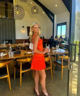 Dartnell Mini Size 8 for rent on The Volte - image 4