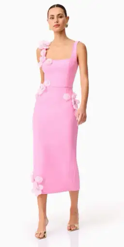 Elliatt Chantelle 3D Midi Dress in Pink size S (AU8) for rent on The Volte - image 4