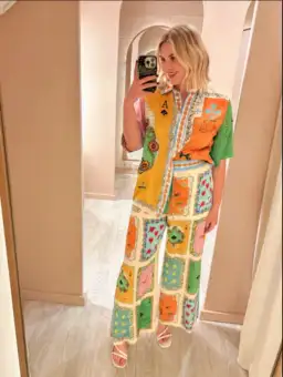 Rummy silk set for rent on The Volte - image 4