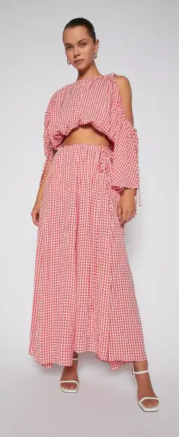 Raspberry Gingham Drawcord Set for rent on The Volte - image 1