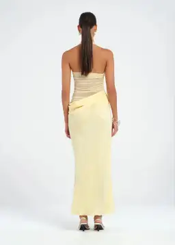 Benni Gina Maxi / Yellow / Size 10 for rent on The Volte - image 4