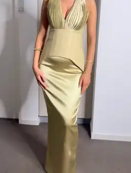 Custom Made for rent on The Volte - image 2