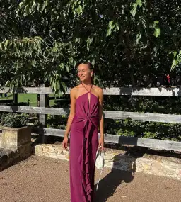 GARMETS BY EL MULAN SET SIZE LARGE for rent on The Volte - image 1