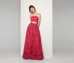 LACE DEBUTANTE FAME & PARTNERS Size 6