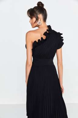 Mossman The Lady Like Dress Black Size 14 for rent on The Volte - image 6