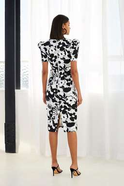 By Johnny Floral Tie Front Tee Dress Size 12 for rent on The Volte - image 3