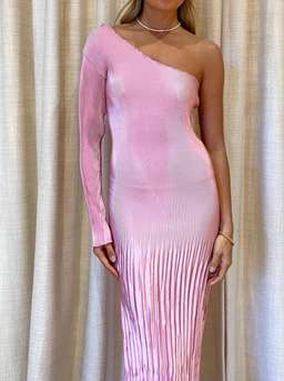 L'Idee Soiree One Shoulder Long Sleeve Dress in Pink Size 6 for rent on The Volte - image 2