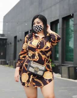 versace for rent on The Volte - image 1