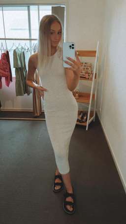 HENNE AGNES MIDI IN NUDE SIZE 6 for rent on The Volte - image 2