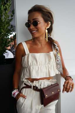 Steele - Aster White Set Size 6