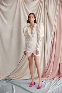 Alcer Irwin Dress Eggshell Size 6 for rent on The Volte - image 6