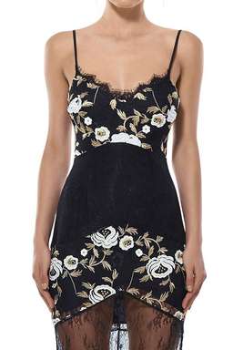 Misha Jacquie Lace Dress Black Size 6 for rent on The Volte - image 3