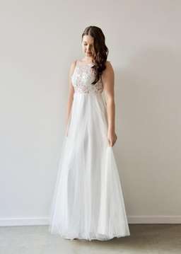 When Freddie Met Lilly Gabby Gown White Size 10