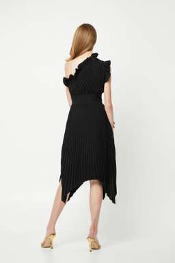 Mossman The Lady Like Midi Dress Black Size 12 for rent on The Volte - image 2
