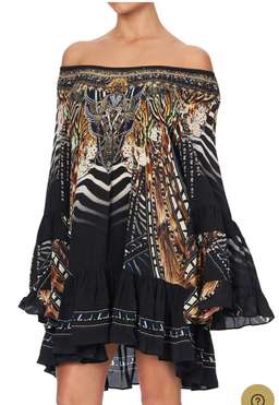 Camilla Lost in Paradise Size Large