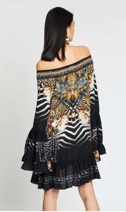 Camilla Lost in Paradise Size Large