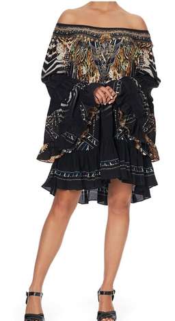 Camilla Lost in Paradise Size Large