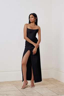 Lexi Leyla Dress Navy Size 10 for rent on The Volte - image 4