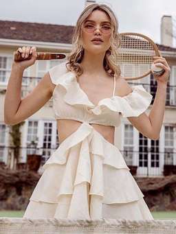 Sofia The Label Rose  Dress Cream Size 8