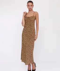 THE ALBA in Dahlia for rent on The Volte - image 1