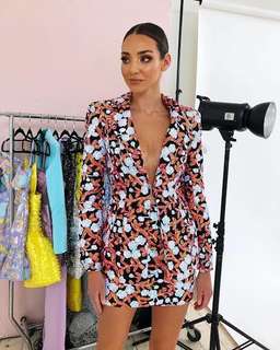 Eliya the Label Rosetta Blazer Sequin Print Size XL for rent on The Volte - image 3