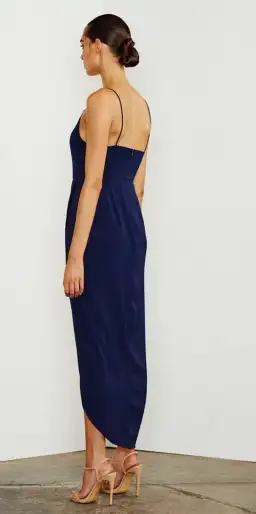 Shona Joy Core Cocktail Dress Navy Size 8 for rent on The Volte - image 3